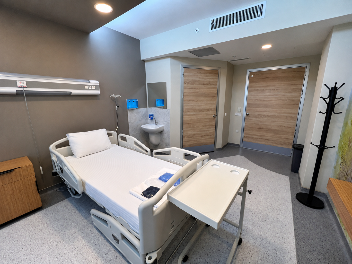 Private patient room